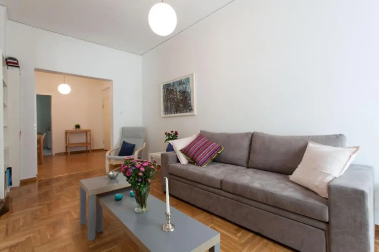 Beautiful 2-bdrm apartment by Acropolis museum