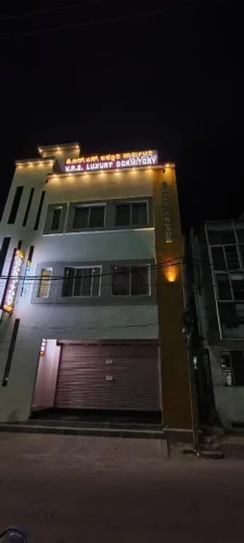 V R S Deluxe Dormitory