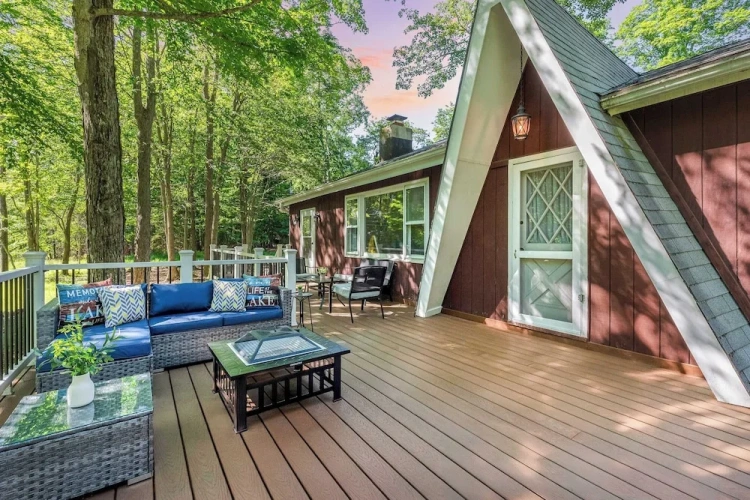 3 Bedrooms Cottage