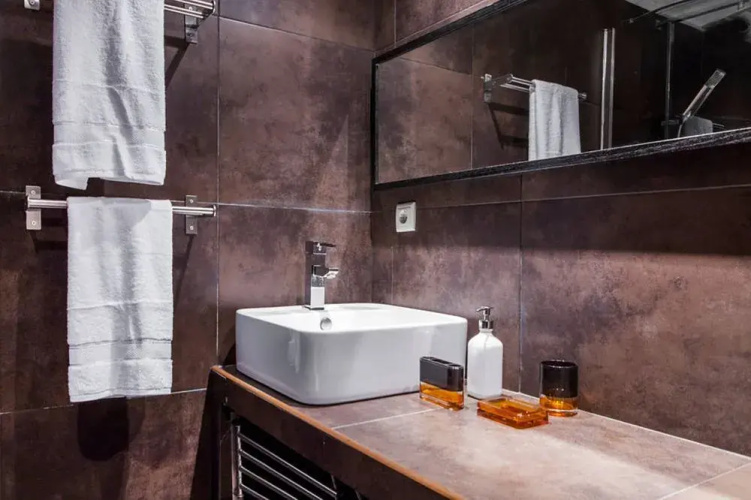 Designer by Apartments Alfama