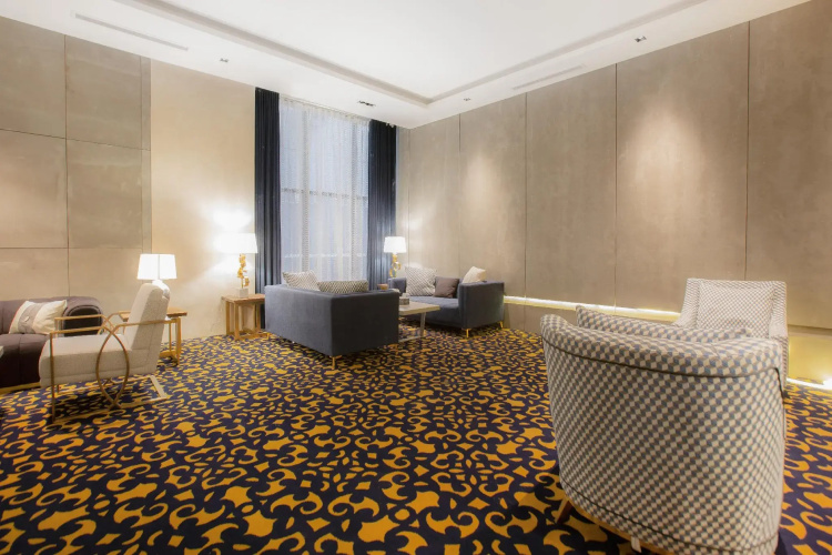 Azar Hotel