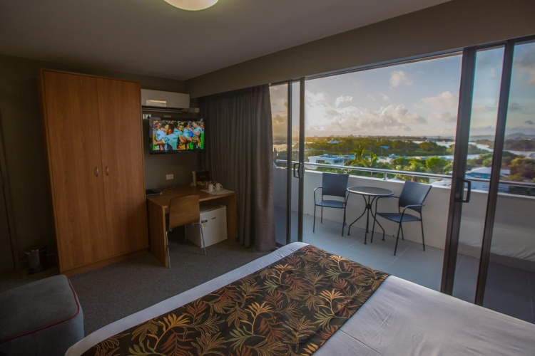Standard Twin room with view