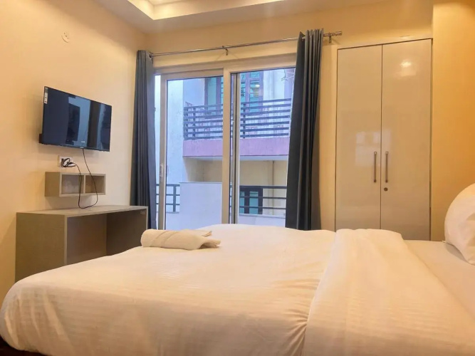 Lime Tree 1BHK Service Apartment