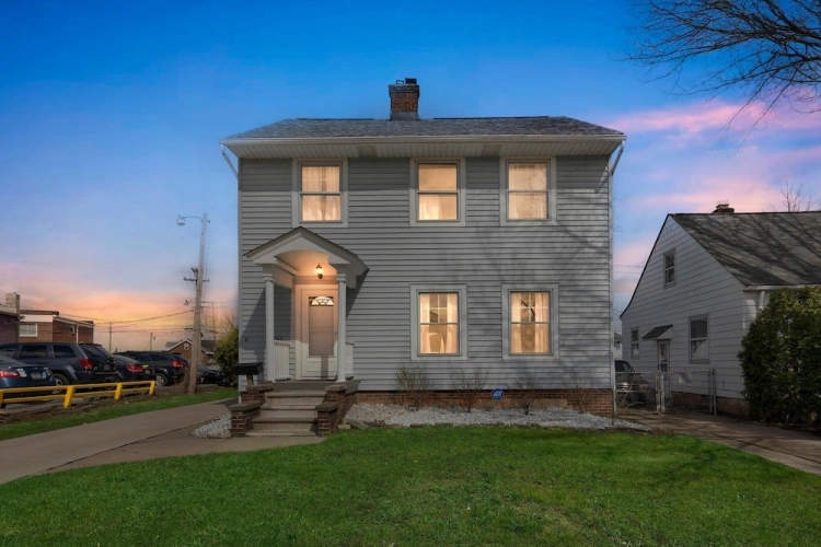 3 Bedrooms Cottage