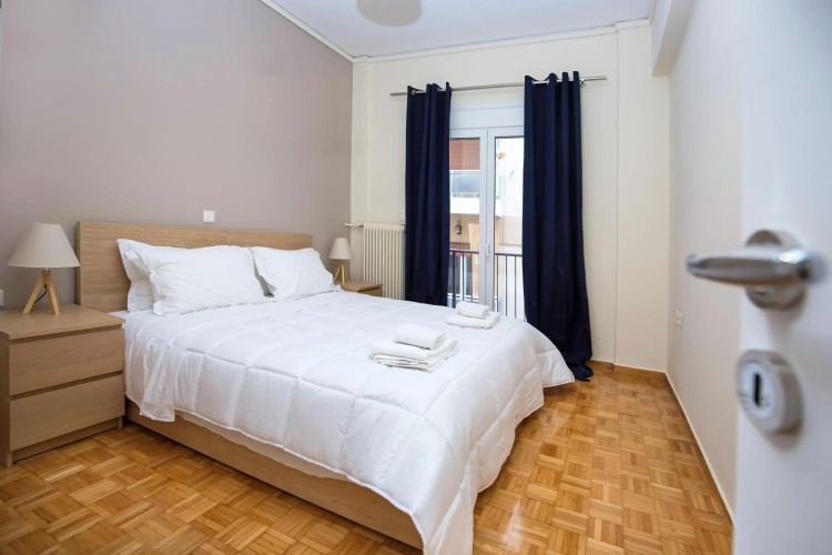 Lycabettus Quiet Renovated Apartment
