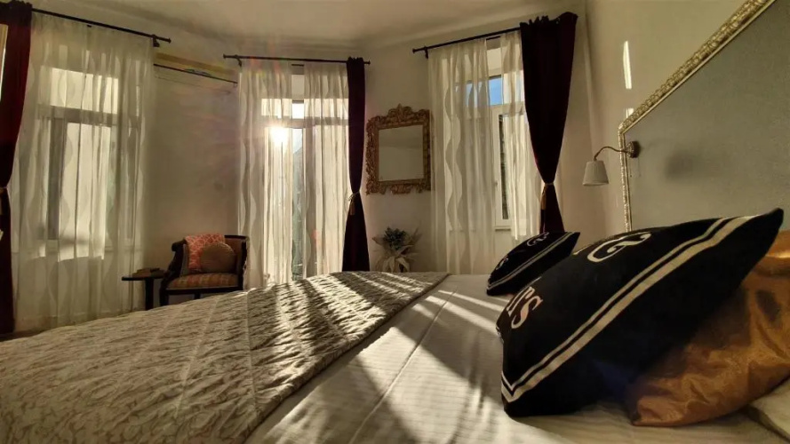 Apartment Cont