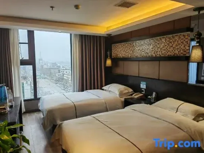 Triple Family Suite