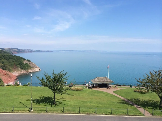 Superior Double room with balcony and with sea view