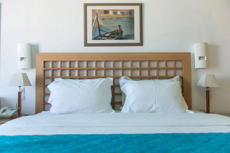 Poseidon Hotel & Suites