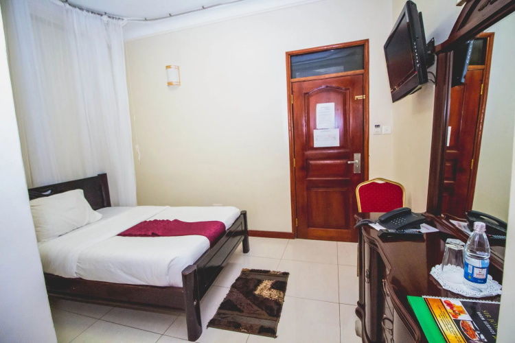 Sir Jose Hotel