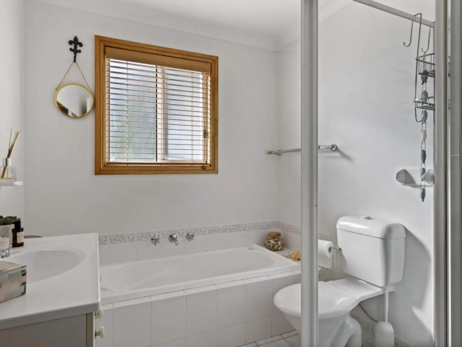 Gemini Way 10 Pet Friendly