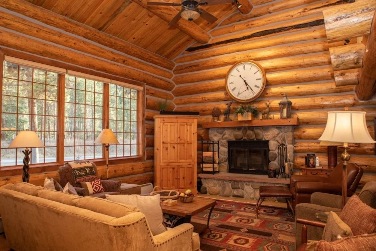 5 Bedrooms Cottage