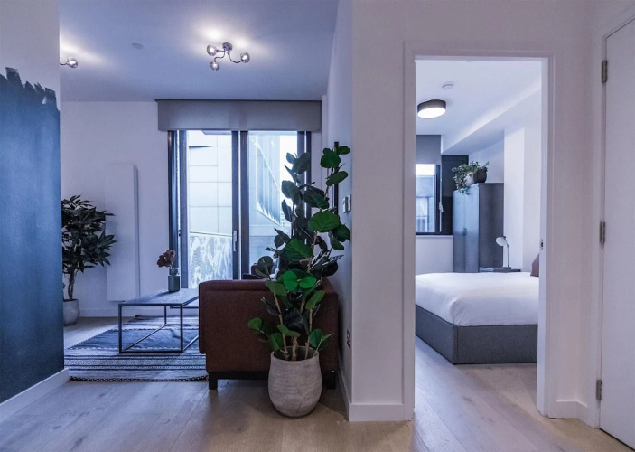 Design 1 Bed With Balcony