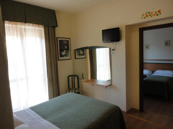 Standard Quadruple room