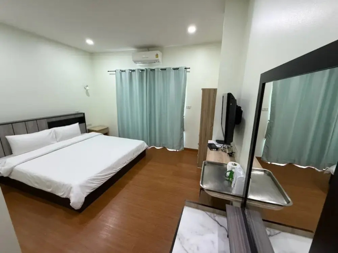 The Burapa Rooms