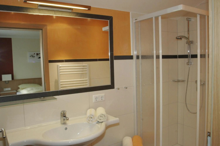 Edelweiss Apartments