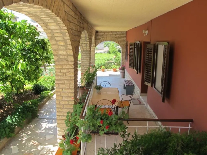 1 Bedroom Apartment with balcony