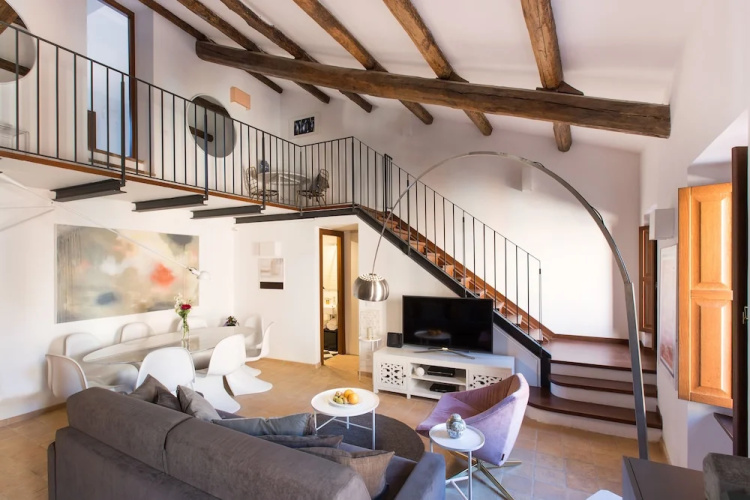Rome Accommodation - Margana II