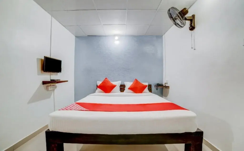 Sai Lodging By OYO Rooms