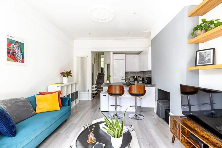Stylish Hideaway Flat at Milton Park Highgate