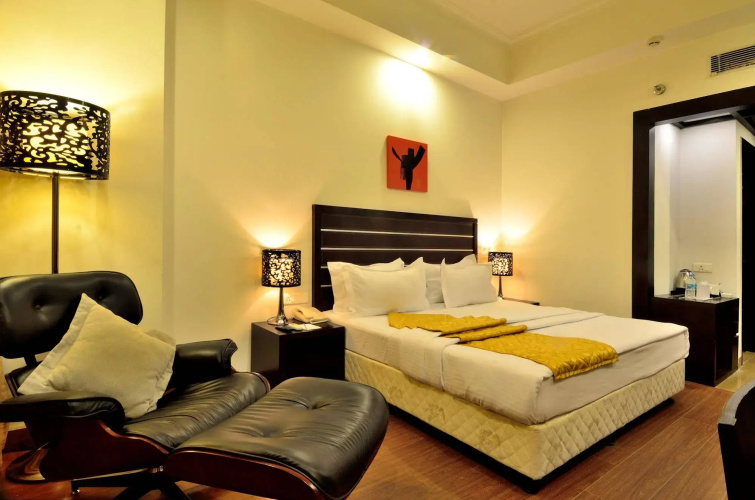 Lakshya's Hotel