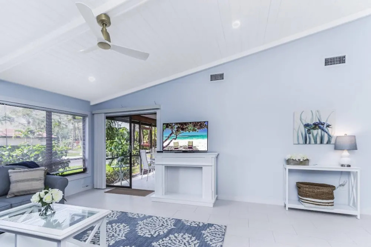 Yellow Pine Duplex Close to Pool & Tennis