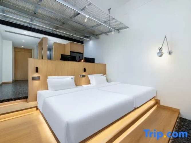 Business Twin room