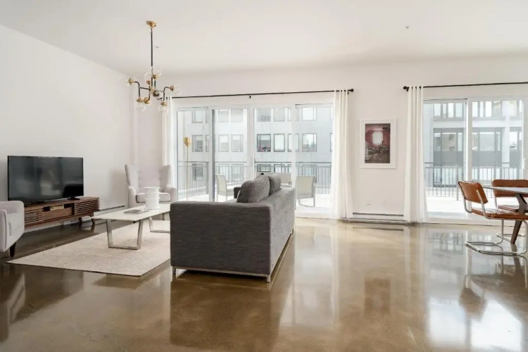 Deluxe Apartment