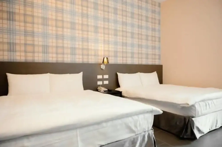 Business Quadruple room