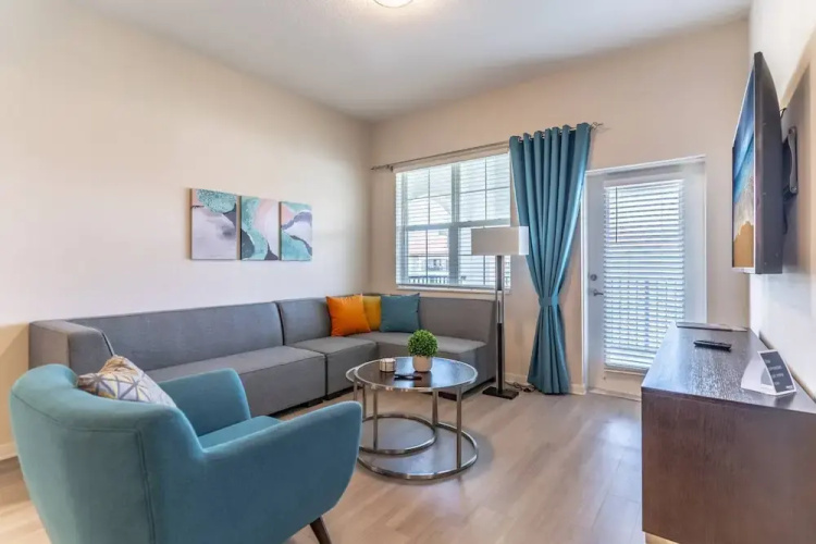 4012 Vista Cay