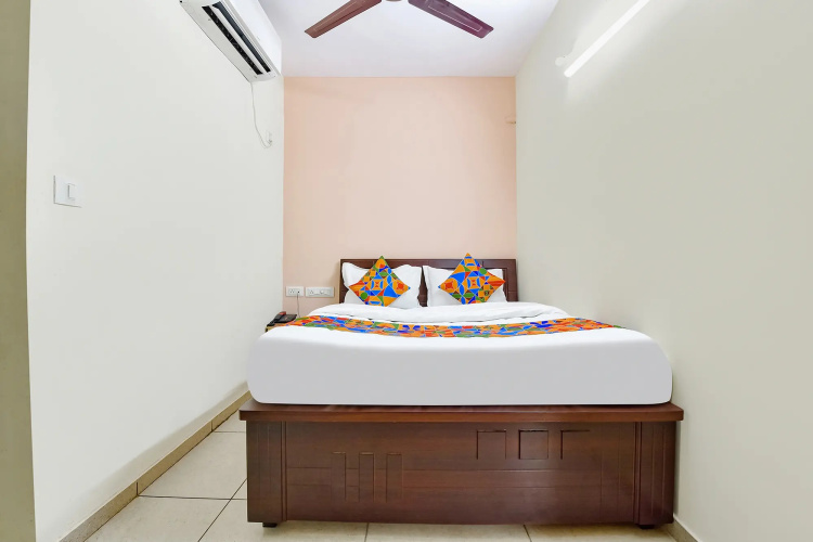 Fabhotel Vishwa