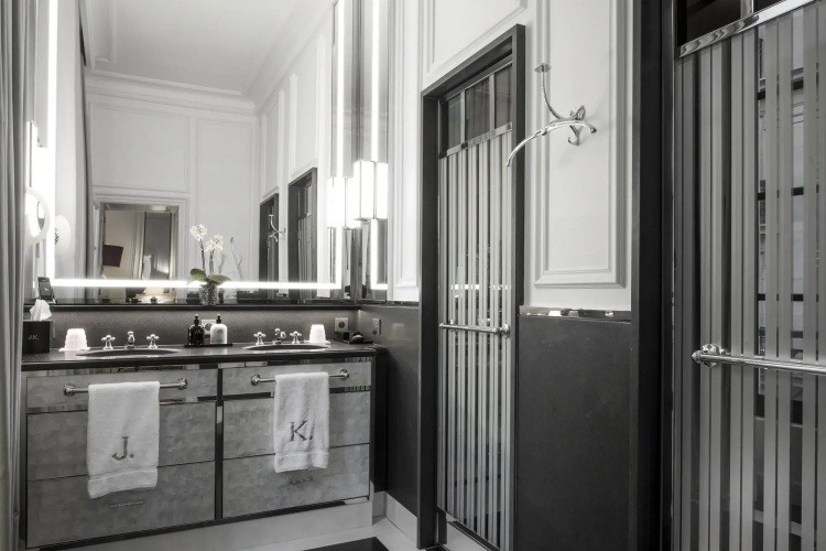 J.K. Place Paris