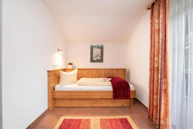 Standard Single room with balcony