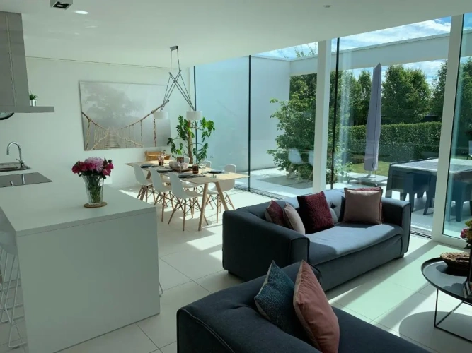 3 Bedrooms Villa