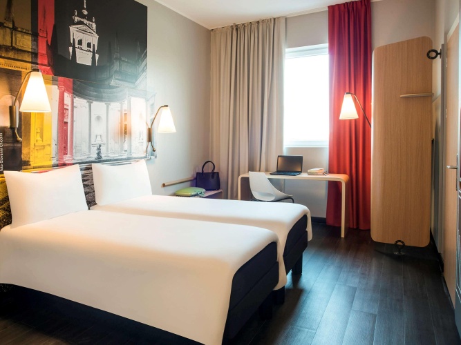 Ibis Milano Fiera photo 10
