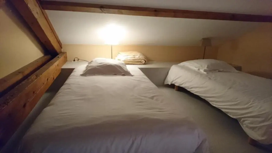 2 Bedrooms Cottage
