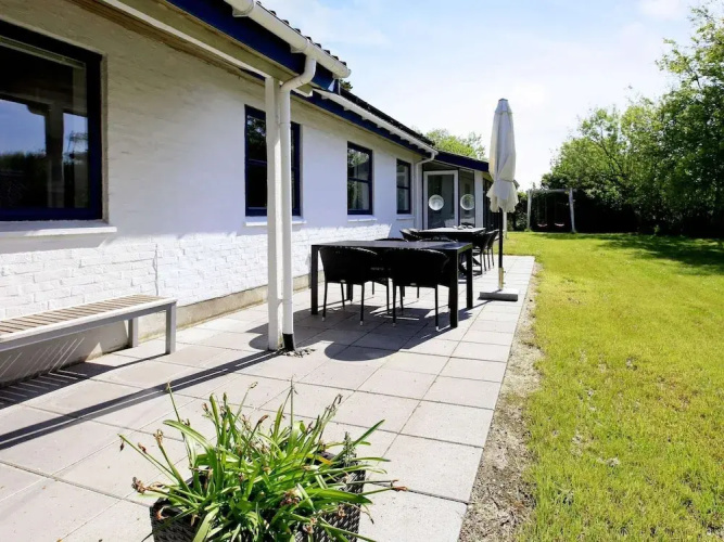 8 Person Holiday Home in Fjerritslev-by Traum
