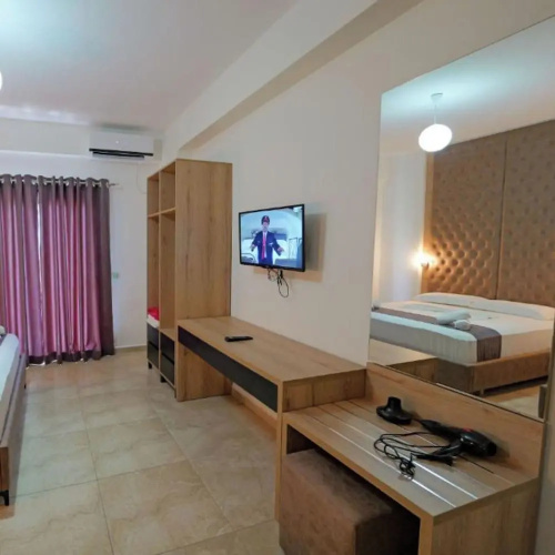 Esmerald Hotel