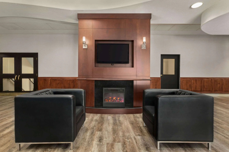 Days Inn by Wyndham Guelph