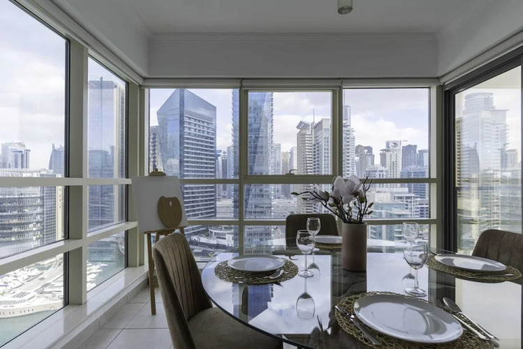 Splendid Apt With Breathtaking Dubai Marina View! - Image 11