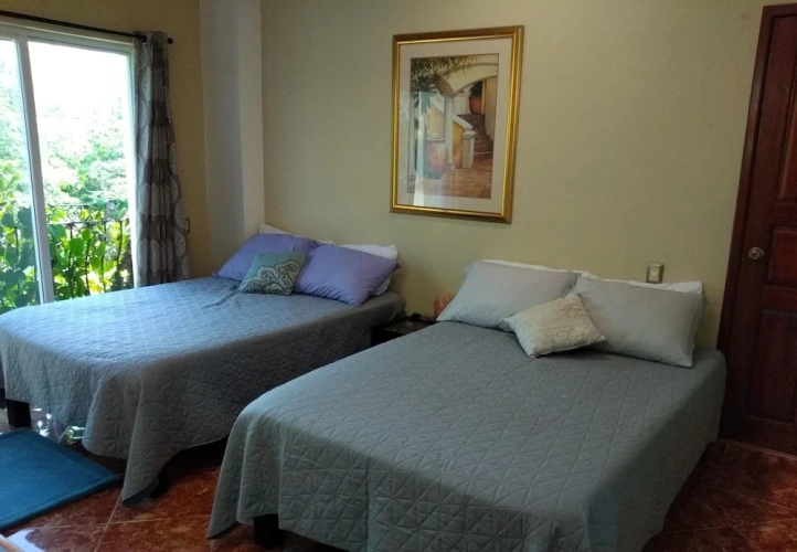 Deluxe Quadruple room