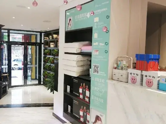 Y  Hotels