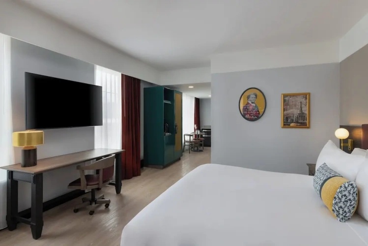 Double Suite