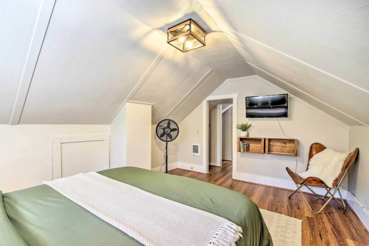 2 Bedrooms Cottage