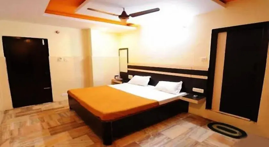 MR Hotels