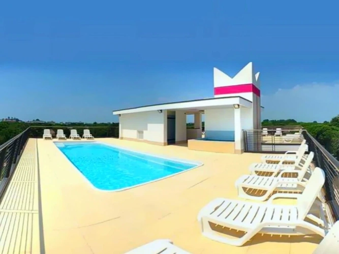 1 Bedroom Apartment with balcony and with garden view
