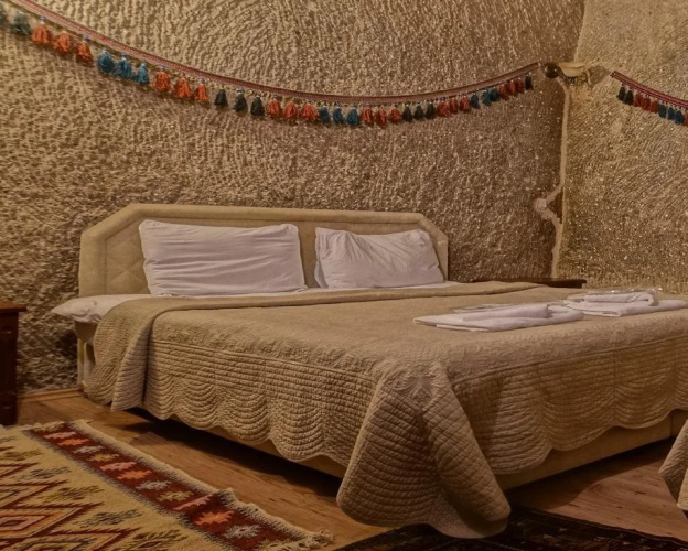 SOS Cave Hotel