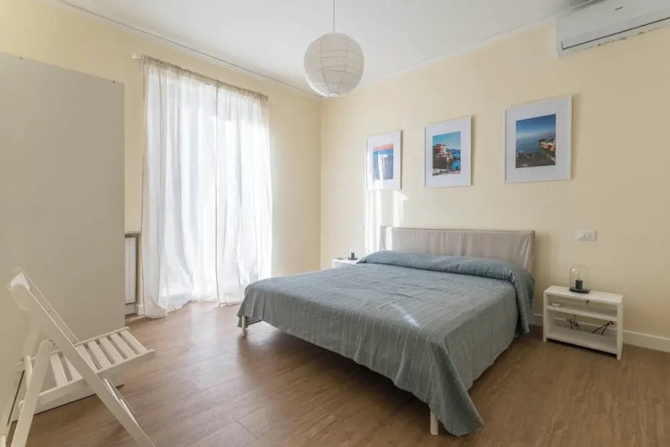 Spacious Apartment In Sori With Terrace
