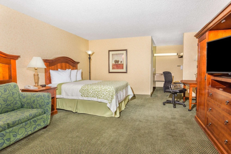 Days Inn by Wyndham Klamath Falls