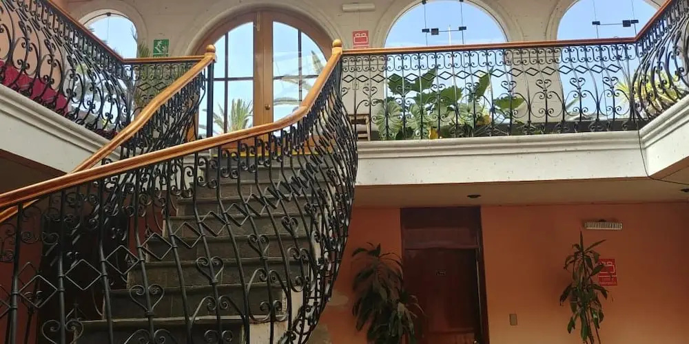 Hotel Dos Reynas — фото 4